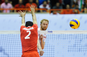 دیدار والیبال تیم‌های ملی ایران و لهستان